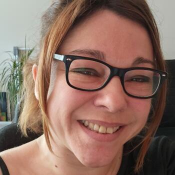 Babysitter Saint-Omer: Maeva
