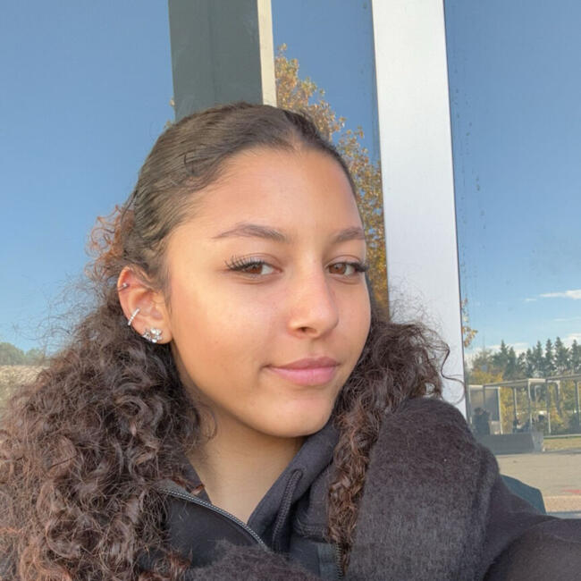 Babysitter in Nice: Faiza