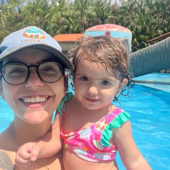 Emprego de babá em Parauapebas: emprego de babá Larissa