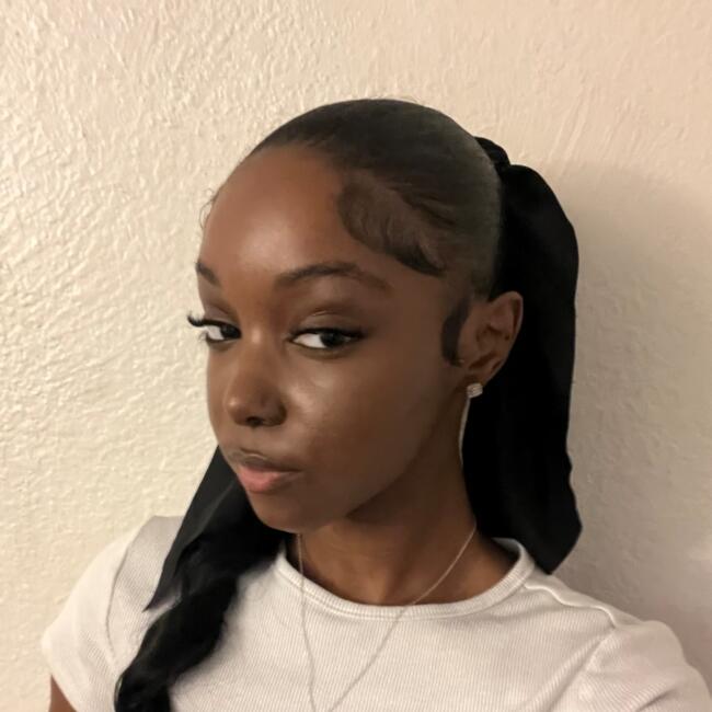 Babysitter in West Covina: Charliee