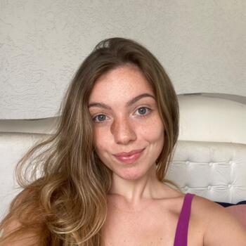 Babysitting job in Belo Horizonte: babysitting job Julia