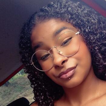 Babysitter in Taubaté: Ryhanna