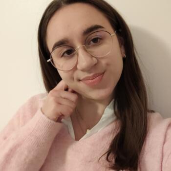 Babysitter in Cavignac: Eva