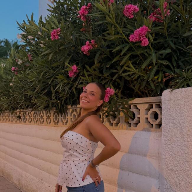 Niñera en Collbató: Julia