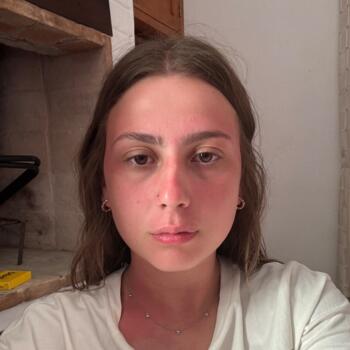 Babysitter in Montevideo: Anouk