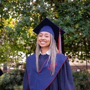 Babysitter in Bétera: Arianna Perez