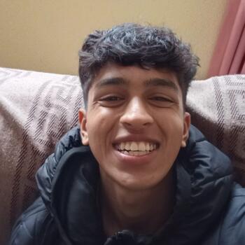 Babysitter in Seville: Haseeb