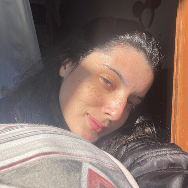 Babá em Florianópolis: Leticia