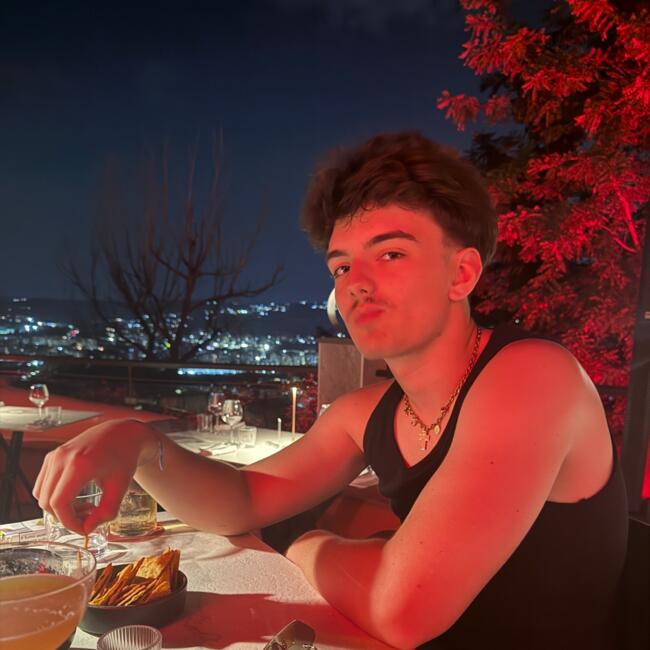 Babysitter in Paris: Achille