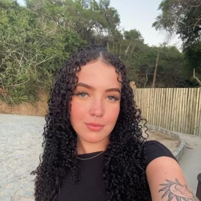 Babá em Armação dos Búzios: Maria Clara