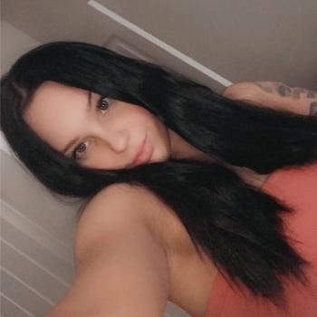 Babysitters in Garland: Valentina