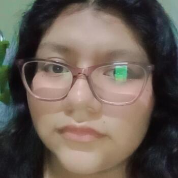 Babysitter in Chiclayo: Lucy