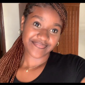 Babysitter in Évry: Marieme Oceane