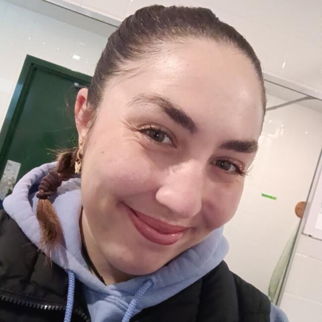 Babysitter in Hamilton: Sheyla