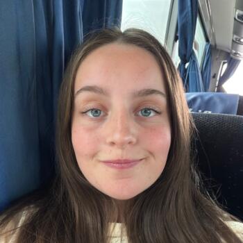 Niñera Cadrete: Ines