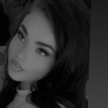 Babysitter in Gravesend: Tiffany ruby