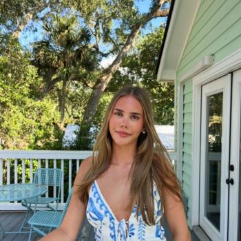 Babysitter in Cornelius (North Carolina): Ellie