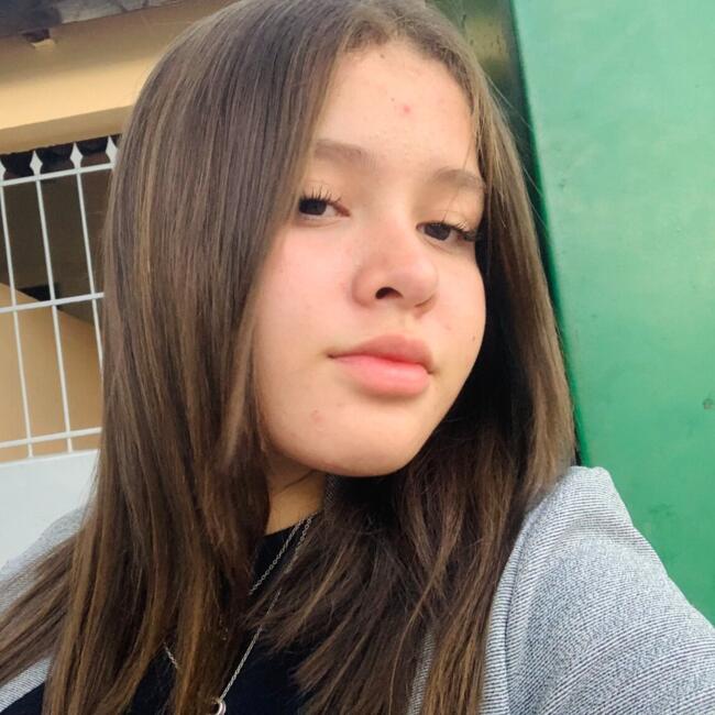 Babá em Cuiabá: Rebeca