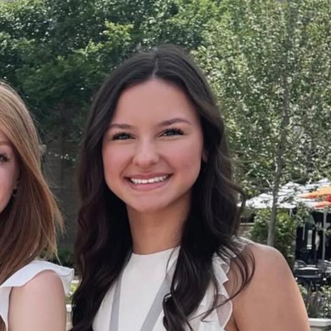 Babysitter in St. Charles (Illinois): Jessie