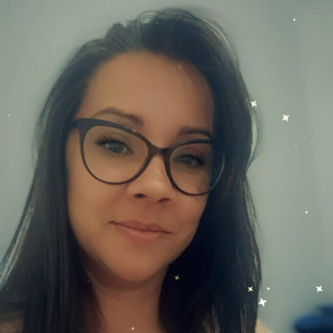 Babysitter in Santo André: Kiara