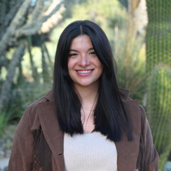 Babysitter in Redwood City: Paulina