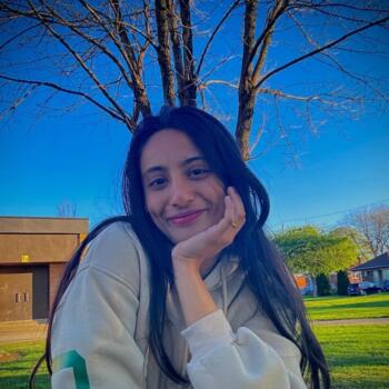 Babysitter Toronto: Sukriti