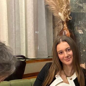 Babysitter Le Mesnil-Saint-Denis: Camilla