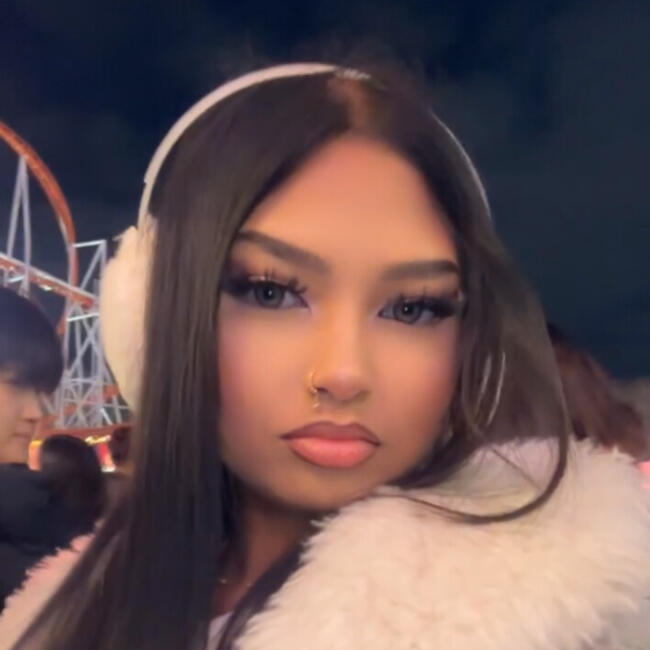 Babysitter in London: Anisha