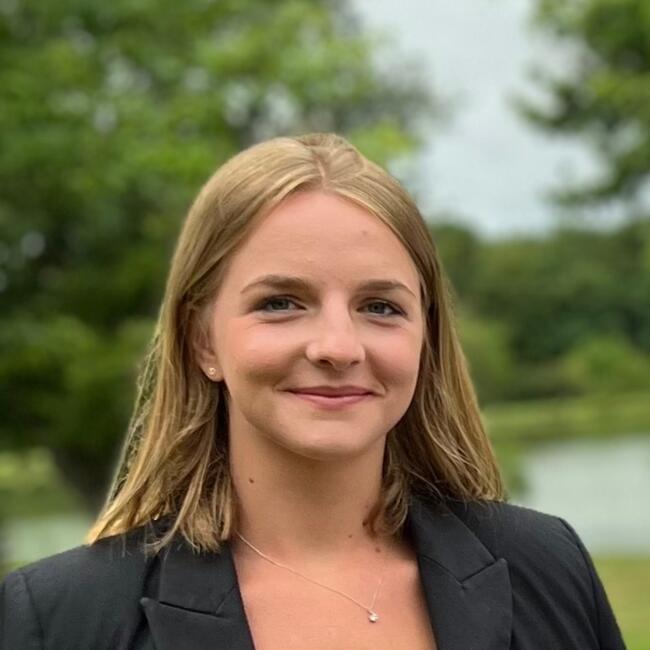 Babysitter in Rennes: Lorine