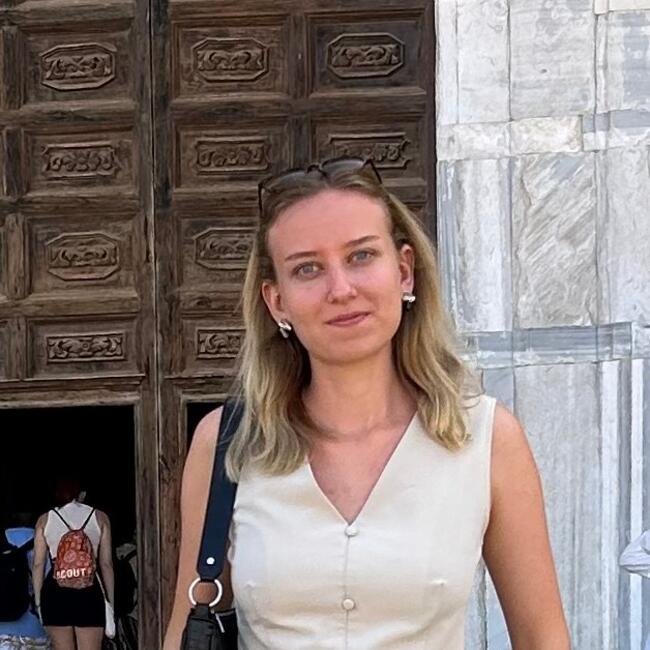 Bébiszitter Pomáz területén: Csenge