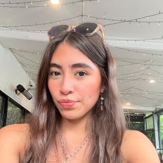 Babysitter in Brisbane: Verónica