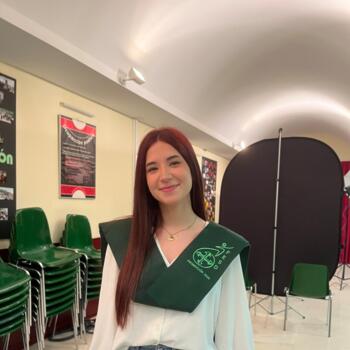 Babysitter in Madrid: Natalia