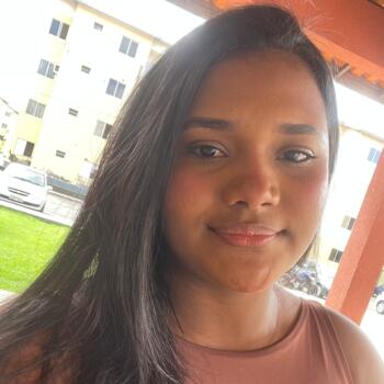 Babysitter in São Luís: Rassiany Martins