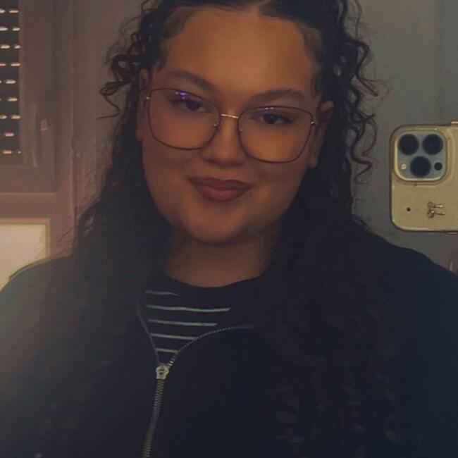 Babysitter in Montpellier: Amanda