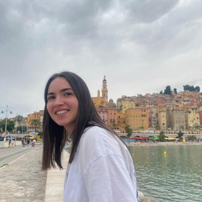 Babysitter a Firenze: Alessandra