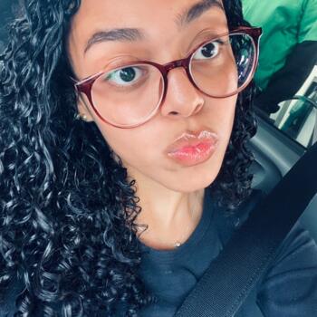 Babysitter Campinas: Laiza