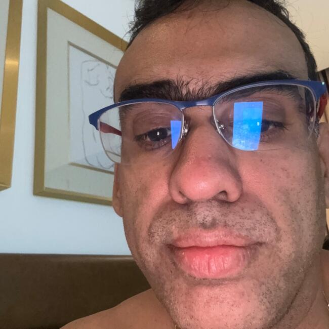 Emprego de babá em Vitória da Conquista: Rodrigo