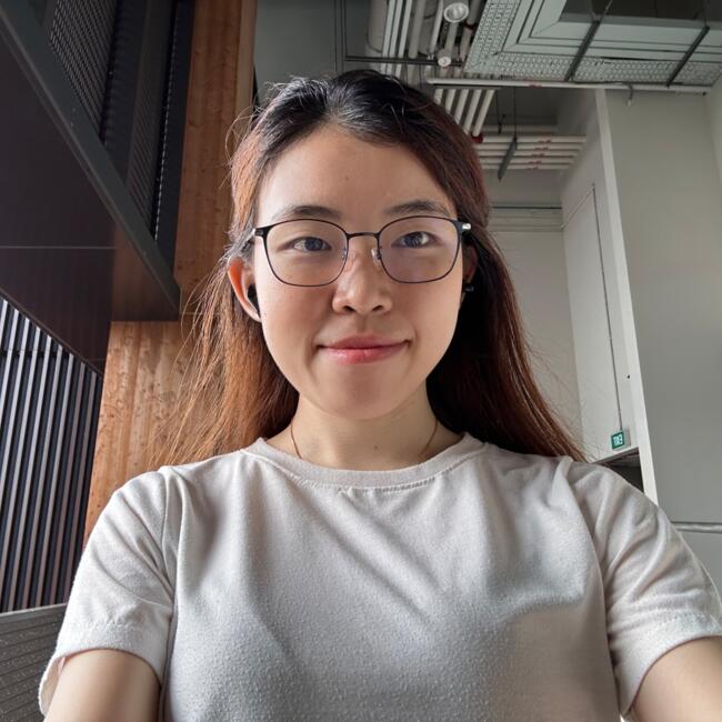 Babysitter in Singapore Island: Ang