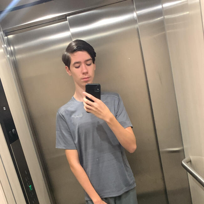 Babysitter in Rueil-Malmaison: Ismael