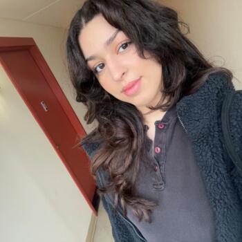 Babysitter The Bronx: Calia