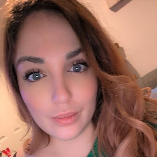 Babysitter in Las Vegas: Leyra