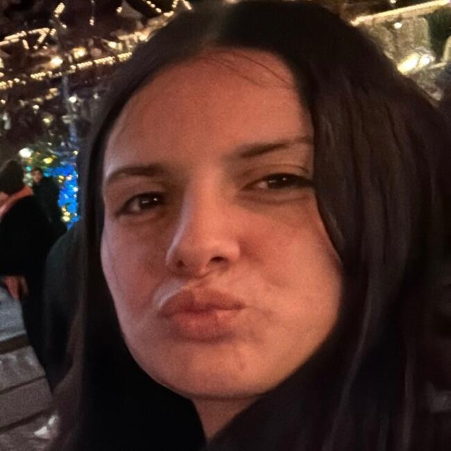 Babysitter in Lançon-Provence: Kaylia
