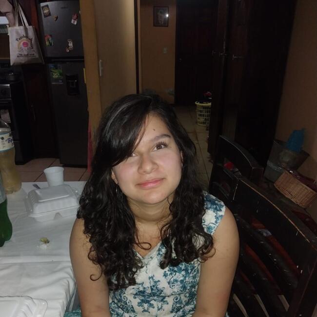 Babysitter in Heredia: Génesis Mariana
