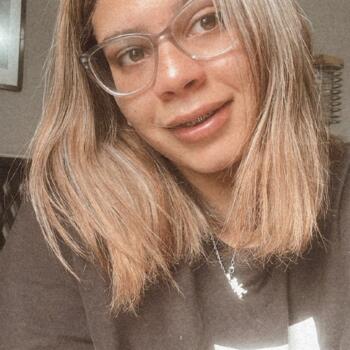 Babysitter in Barros Blancos: Avril