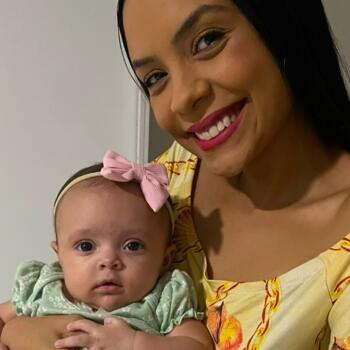 Emprego de babá em Governador Valadares: emprego de babá Maisa