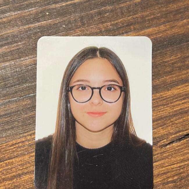 Babysitter in Manresa: Ariadna