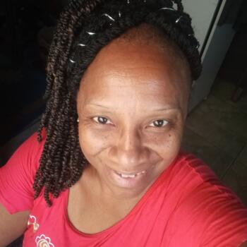 Babysitter in São João de Meriti: Jacqueline