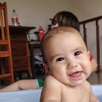 Babysitting job in San Lorenzo: babysitting job ERIKA