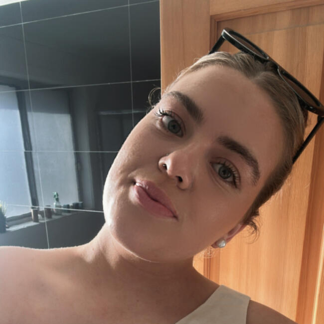 Babysitter in Canberra: Abbey