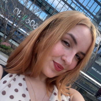 Babysitter London: Elena